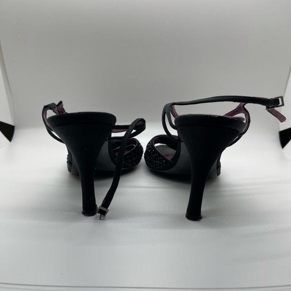 Lerre Heels - Picture 5 of 7